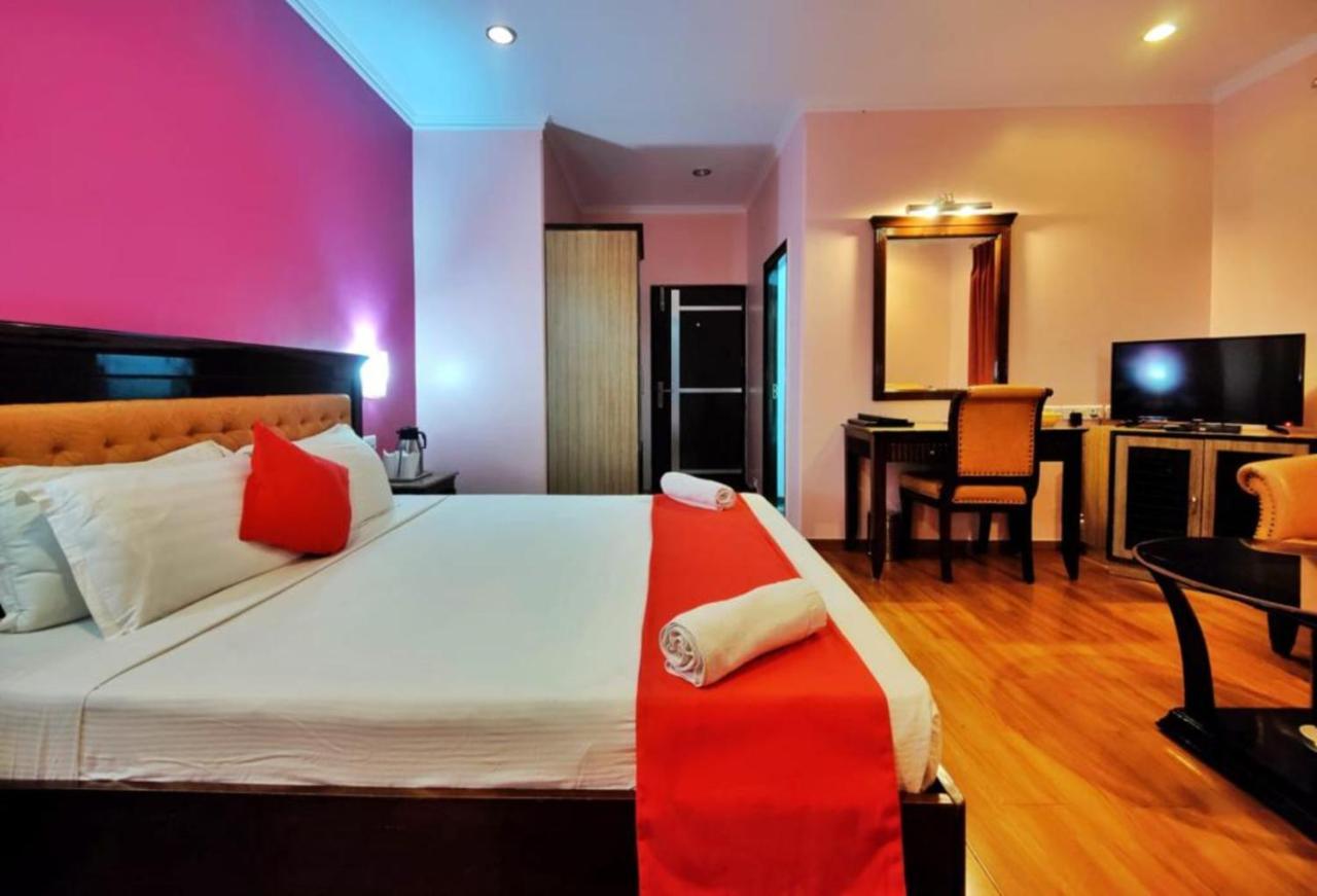 Hotel Marc Shimla Dış mekan fotoğraf